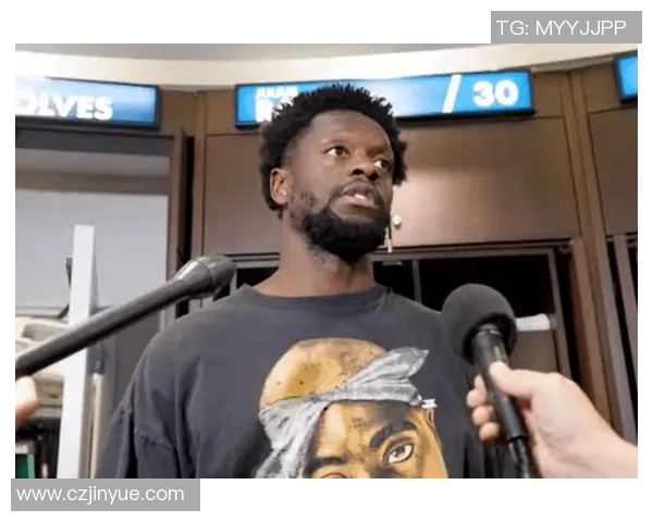 朱利叶斯兰德尔如何在NBA赛场上展现个人魅力与团队精神